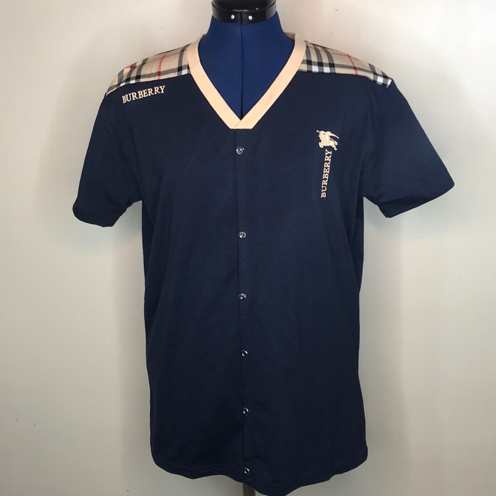 Burberry v neck tee shirt